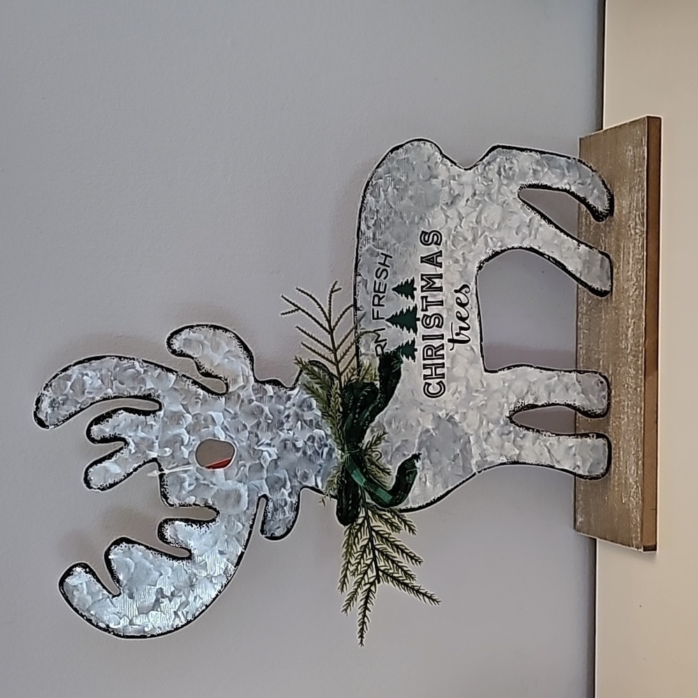 🌲HOLIDAY HOME Metal Tin Standing Deer Christmas Decor